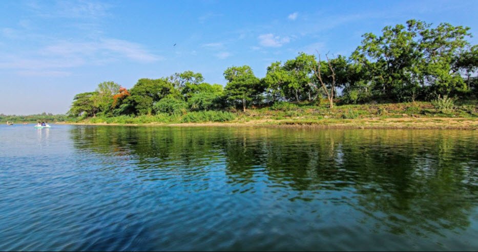 Ousteri Lake